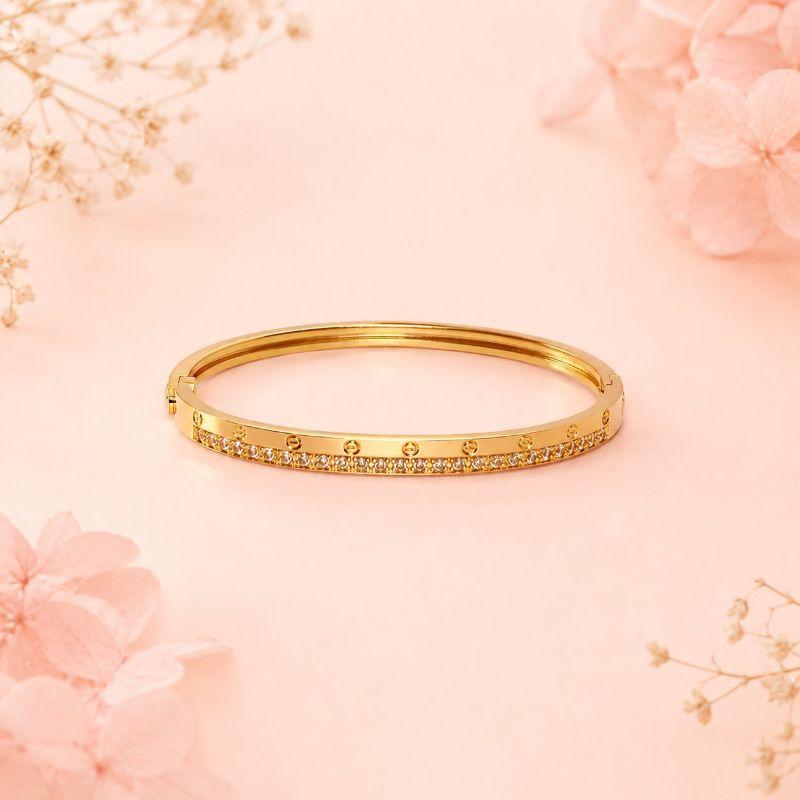 Pulseira Bracelete Inspiração Cravejado